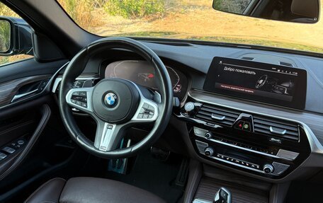 BMW 5 серия, 2019 год, 6 000 000 рублей, 10 фотография