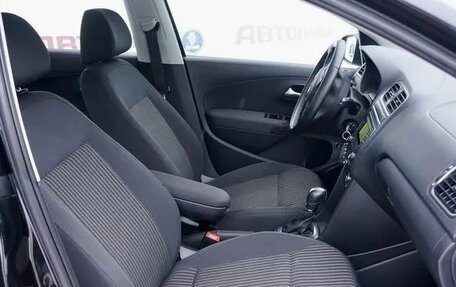 Volkswagen Polo VI (EU Market), 2013 год, 850 000 рублей, 9 фотография
