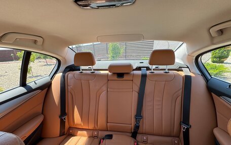 BMW 5 серия, 2018 год, 2 999 999 рублей, 13 фотография