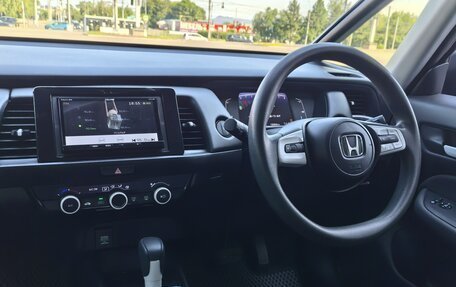 Honda Fit, 2020 год, 1 250 000 рублей, 8 фотография