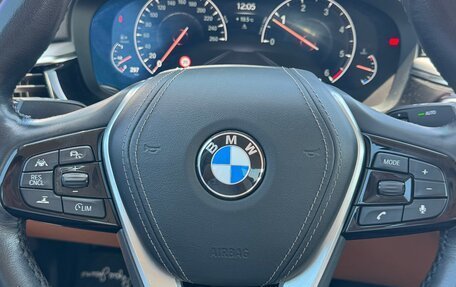 BMW 5 серия, 2018 год, 2 999 999 рублей, 16 фотография