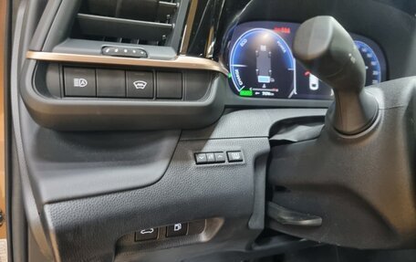 Toyota Crown, 2023 год, 4 760 000 рублей, 11 фотография
