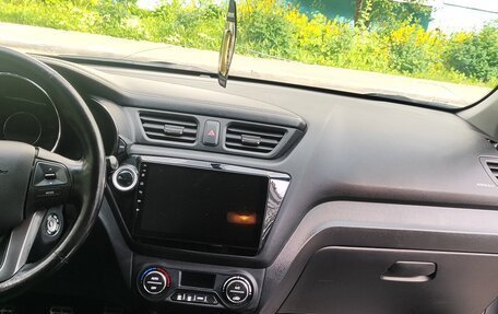 KIA Rio III рестайлинг, 2013 год, 740 000 рублей, 7 фотография