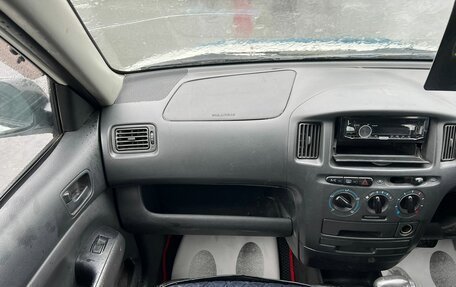 Toyota Probox I, 2002 год, 489 000 рублей, 17 фотография