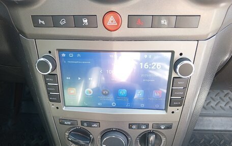 Opel Antara I, 2008 год, 865 000 рублей, 15 фотография