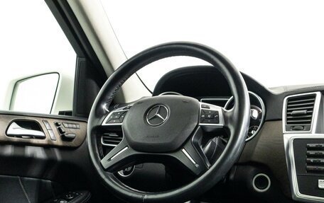 Mercedes-Benz GL-Класс, 2015 год, 3 750 000 рублей, 26 фотография