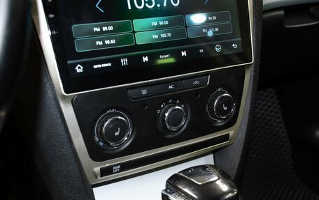 Skoda Octavia, 2010 год, 869 000 рублей, 18 фотография