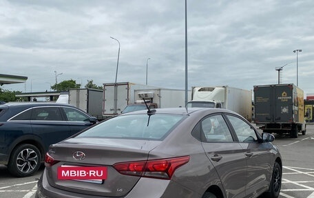 Hyundai Solaris II рестайлинг, 2017 год, 875 000 рублей, 5 фотография