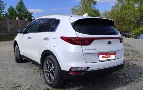 KIA Sportage IV рестайлинг, 2020 год, 2 450 000 рублей, 4 фотография