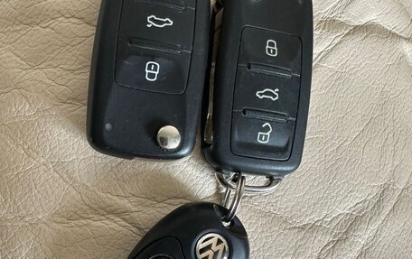 Volkswagen Tiguan I, 2015 год, 1 789 000 рублей, 28 фотография