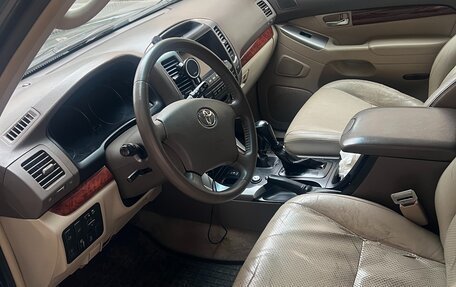 Toyota Land Cruiser Prado 120 рестайлинг, 2007 год, 1 550 000 рублей, 13 фотография