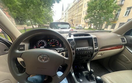 Toyota Land Cruiser Prado 120 рестайлинг, 2007 год, 1 550 000 рублей, 8 фотография