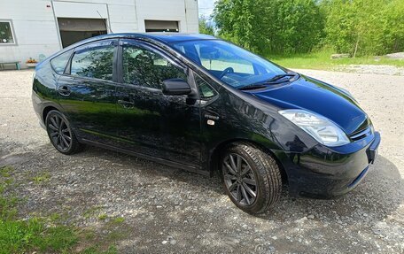 Toyota Prius, 2007 год, 550 000 рублей, 2 фотография