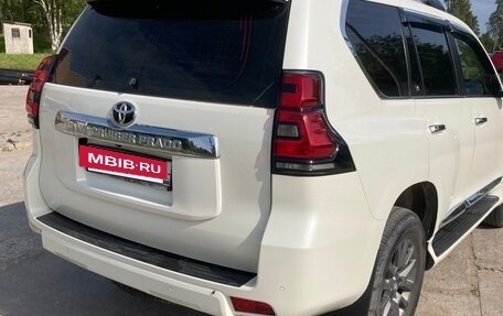 Toyota Land Cruiser Prado 150 рестайлинг 2, 2019 год, 4 499 000 рублей, 2 фотография