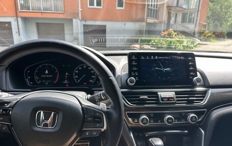 Honda Accord IX рестайлинг, 2018 год, 2 200 000 рублей, 2 фотография