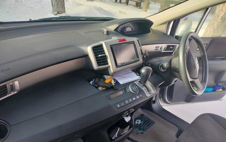 Honda Freed I, 2012 год, 1 045 000 рублей, 21 фотография