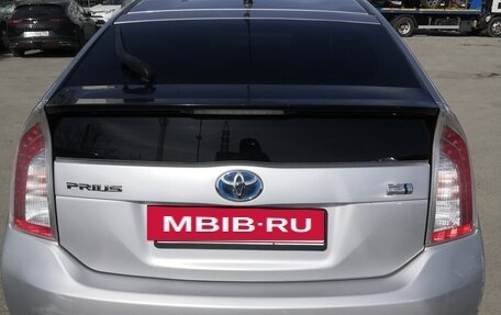 Toyota Prius, 2014 год, 1 280 000 рублей, 4 фотография