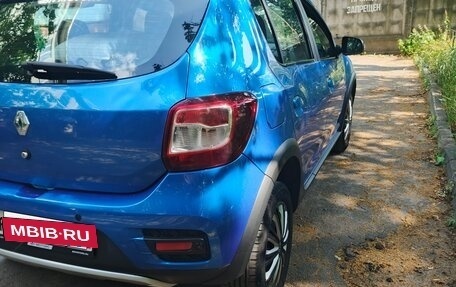 Renault Sandero II рестайлинг, 2017 год, 1 000 000 рублей, 4 фотография