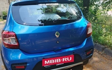 Renault Sandero II рестайлинг, 2017 год, 1 000 000 рублей, 18 фотография
