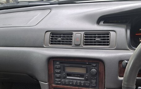 Toyota Camry, 1997 год, 320 000 рублей, 9 фотография
