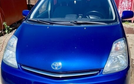 Toyota Prius, 2008 год, 870 000 рублей, 2 фотография