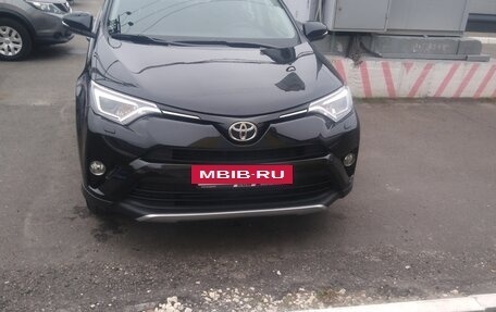 Toyota RAV4, 2015 год, 2 550 000 рублей, 22 фотография
