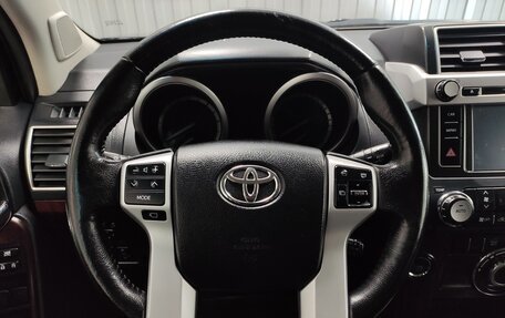 Toyota Land Cruiser Prado 150 рестайлинг 2, 2014 год, 3 540 000 рублей, 7 фотография