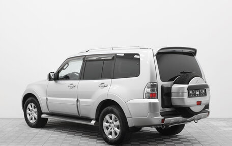 Mitsubishi Pajero IV, 2010 год, 1 830 000 рублей, 4 фотография