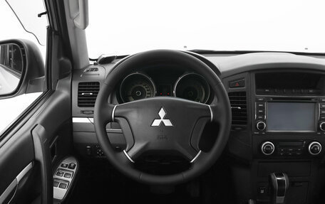 Mitsubishi Pajero IV, 2010 год, 1 830 000 рублей, 6 фотография