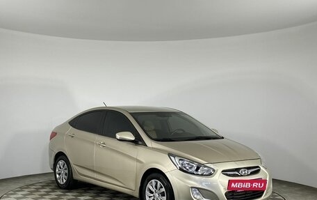 Hyundai Solaris II рестайлинг, 2011 год, 690 000 рублей, 2 фотография