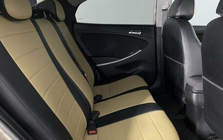 Hyundai Solaris II рестайлинг, 2011 год, 690 000 рублей, 14 фотография