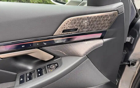 BMW 5 серия, 2024 год, 6 600 000 рублей, 16 фотография