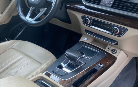 Audi Q5, 2020 год, 4 000 000 рублей, 9 фотография