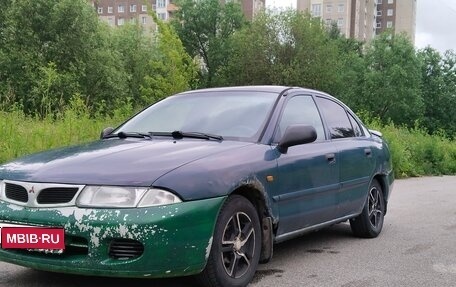 Mitsubishi Carisma I, 1997 год, 81 000 рублей, 1 фотография