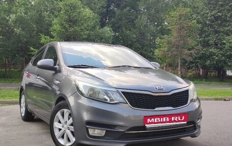 KIA Rio III рестайлинг, 2015 год, 930 000 рублей, 1 фотография