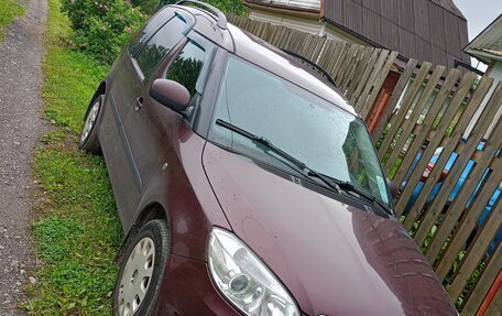 Skoda Roomster, 2012 год, 555 000 рублей, 4 фотография