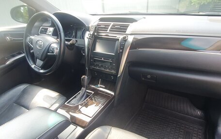Toyota Camry, 2016 год, 1 700 000 рублей, 18 фотография