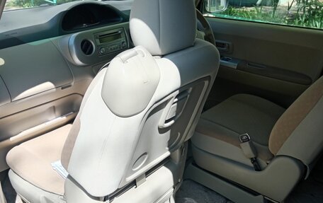 Toyota Porte II, 2004 год, 510 000 рублей, 2 фотография