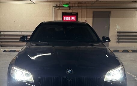 BMW 5 серия, 2015 год, 1 975 000 рублей, 10 фотография