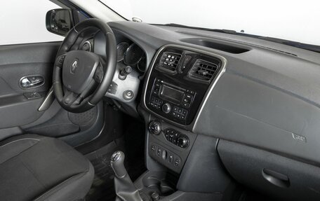 Renault Sandero II рестайлинг, 2015 год, 824 800 рублей, 4 фотография
