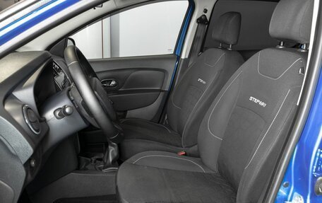 Renault Sandero II рестайлинг, 2015 год, 824 800 рублей, 11 фотография