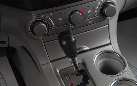 Toyota Highlander III, 2009 год, 1 949 000 рублей, 15 фотография