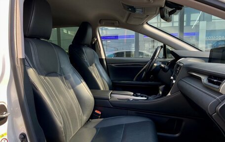 Lexus RX IV рестайлинг, 2018 год, 4 399 000 рублей, 26 фотография