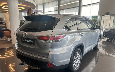 Toyota Highlander III, 2014 год, 3 069 000 рублей, 6 фотография