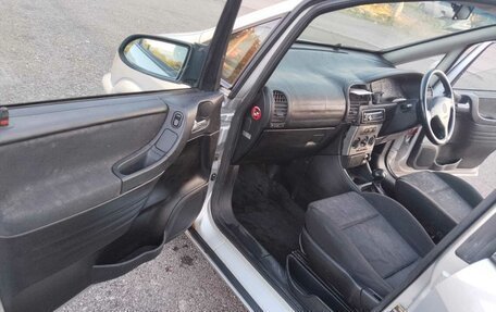 Subaru Traviq, 2001 год, 420 000 рублей, 23 фотография