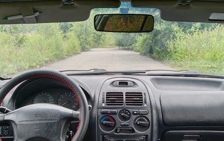Mitsubishi Carisma I, 1997 год, 81 000 рублей, 9 фотография