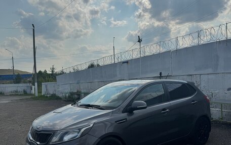 KIA Rio III рестайлинг, 2014 год, 850 000 рублей, 3 фотография