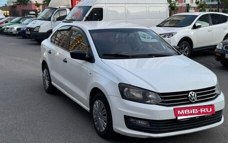Volkswagen Polo VI (EU Market), 2018 год, 650 000 рублей, 2 фотография