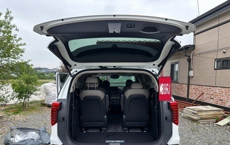 KIA Carnival, 2024 год, 4 830 800 рублей, 7 фотография