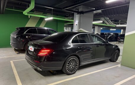 Mercedes-Benz E-Класс, 2016 год, 2 200 000 рублей, 6 фотография